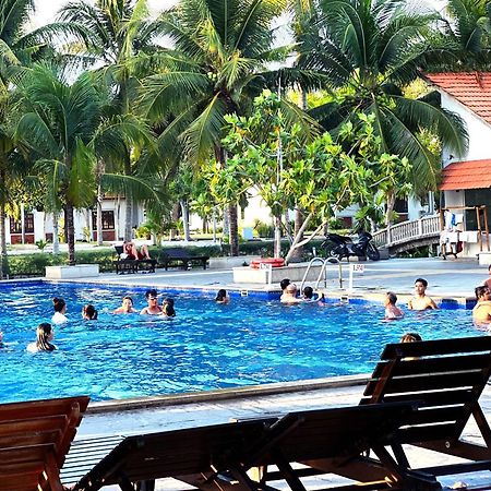 Dat Lanh Beach Resort Lagi Buitenkant foto
