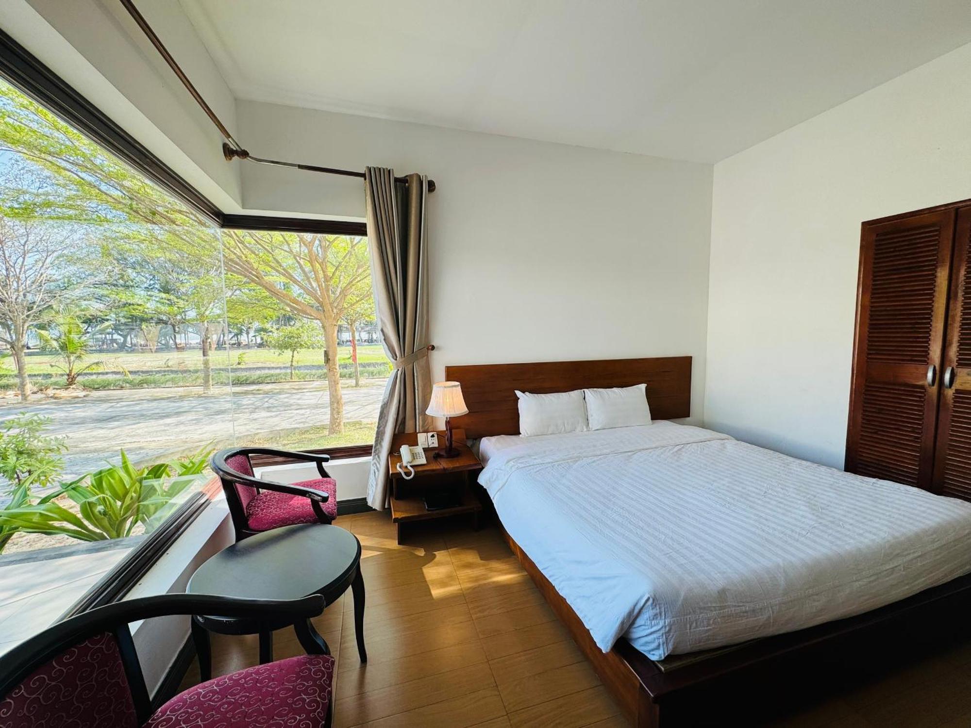 Dat Lanh Beach Resort Lagi Buitenkant foto